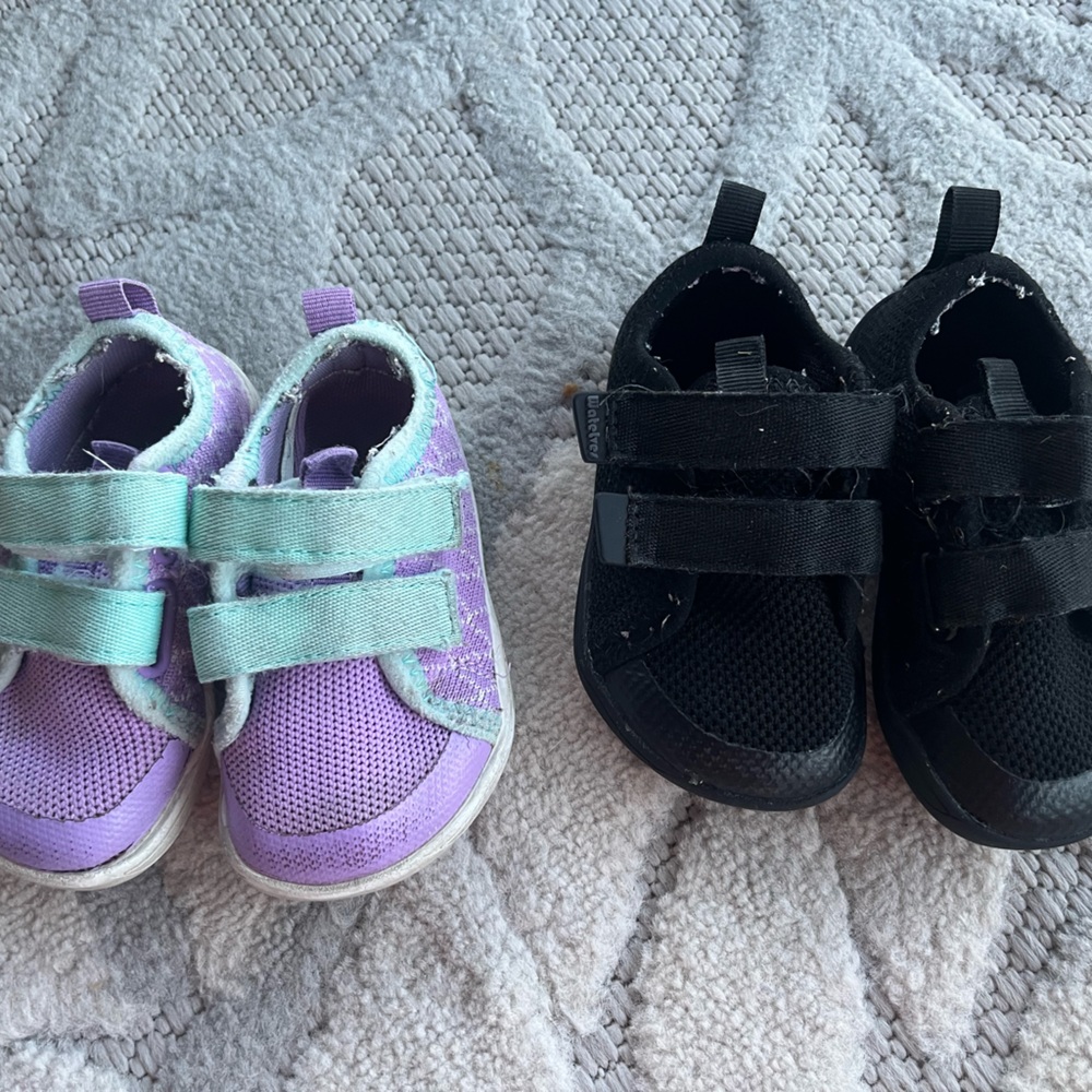 WateLves Toddler Shoes Size 5